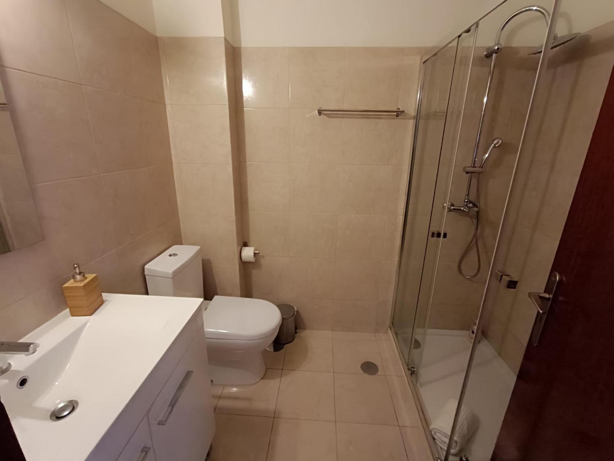 Camoes Appartments Порто Екстериор снимка