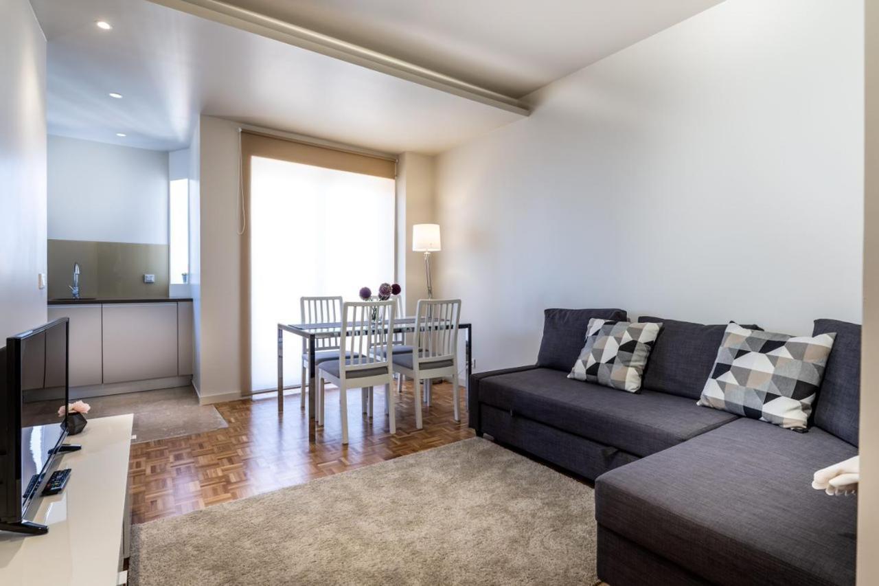 Camoes Appartments Порто Екстериор снимка